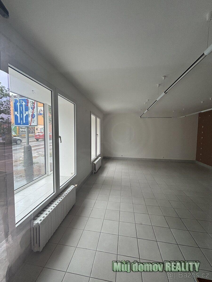 Obchodní prostory · 124 m² · Freyova, Praha - 3
