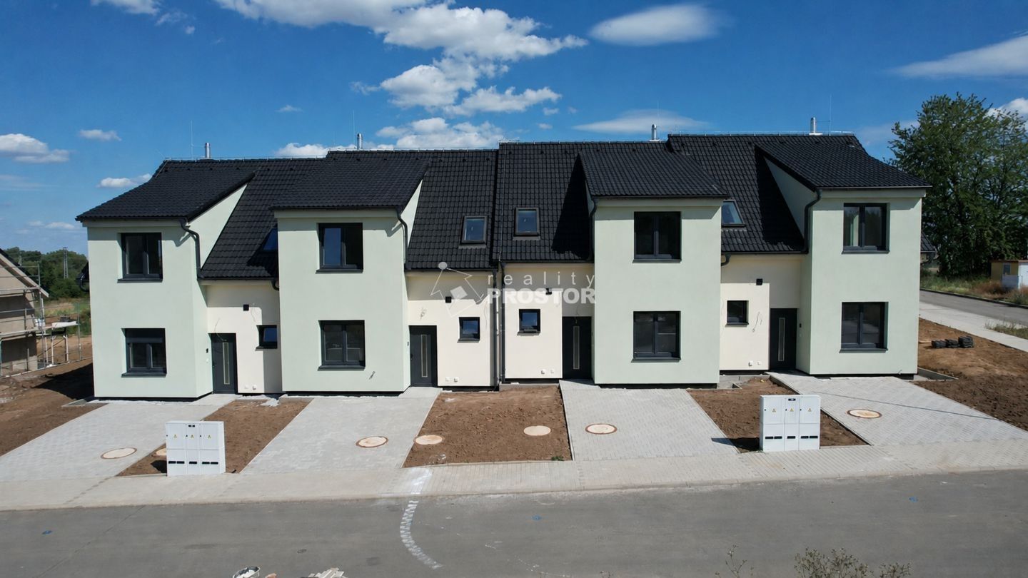 Rodinné domy, Nučice, 110 m² - 1
