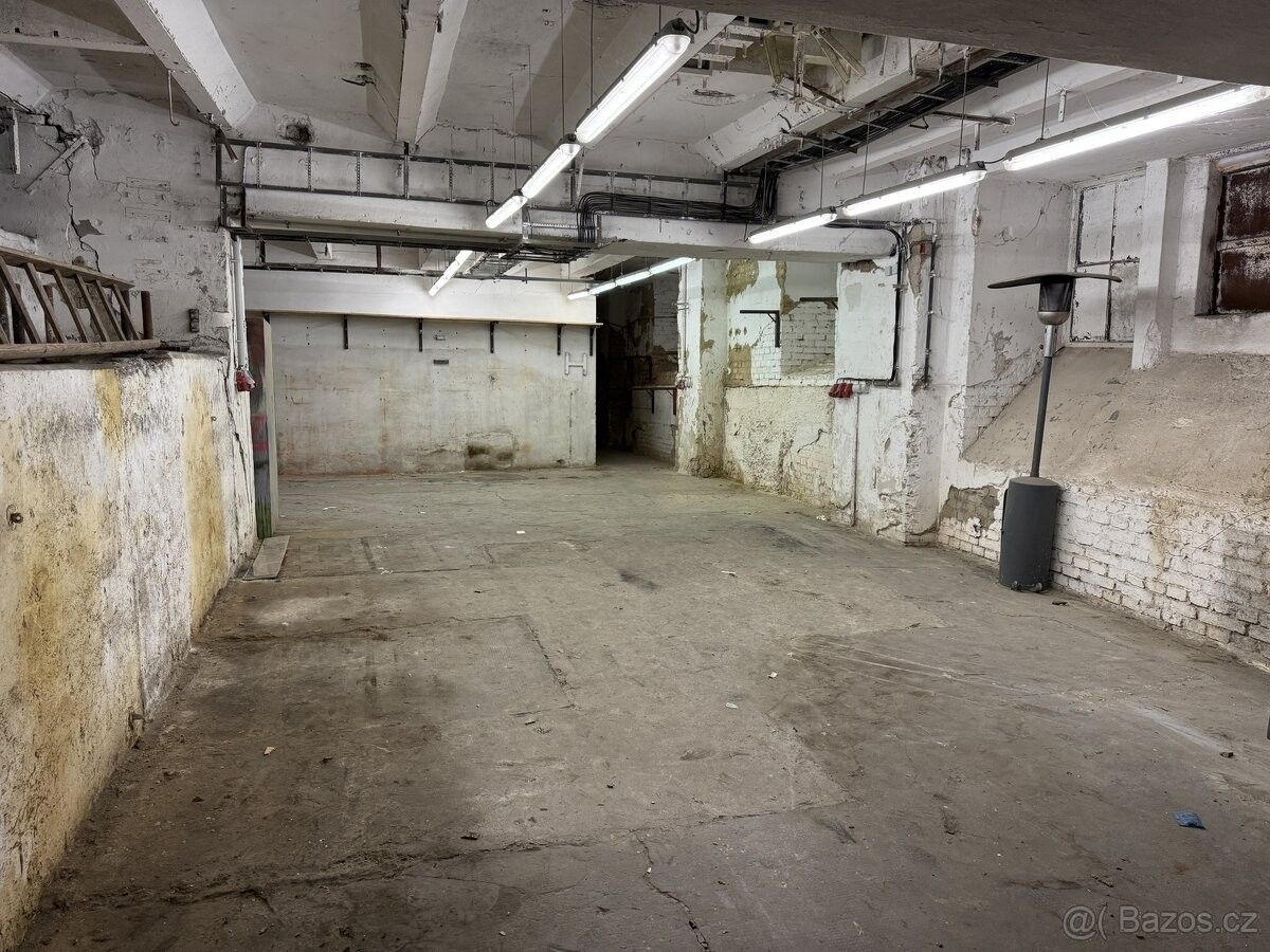 Ostatní, Ostrava, 710 00