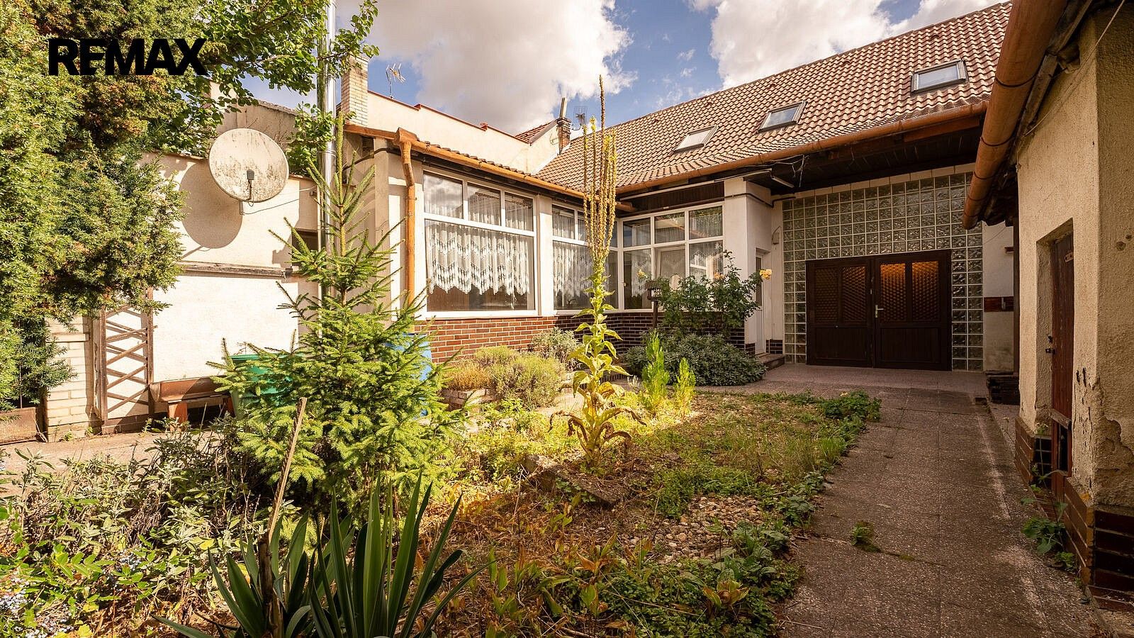 Rodinný dům · 218 m² · Pod Lipami, Silůvky, okres Brno-venkov - 3