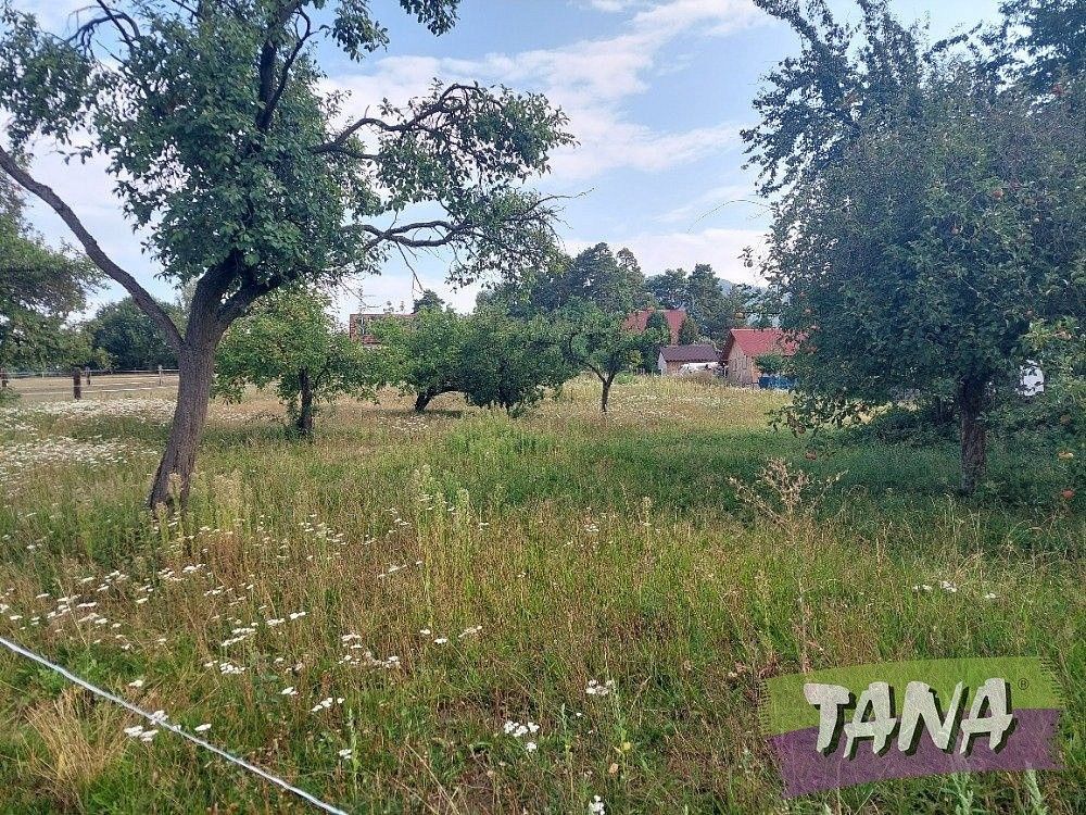 Zahrada, 2 566 m²