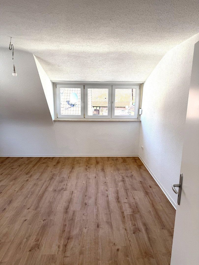 Prodej byt 4+1 - , Bádensko-Württembersko, 110 m² - 5