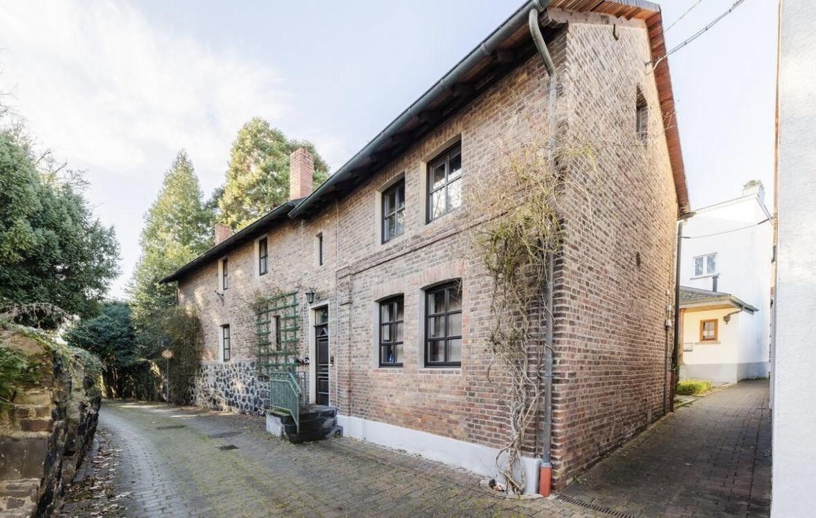 Rodinný dům · 658 m² · , Porýní-Falc - 4