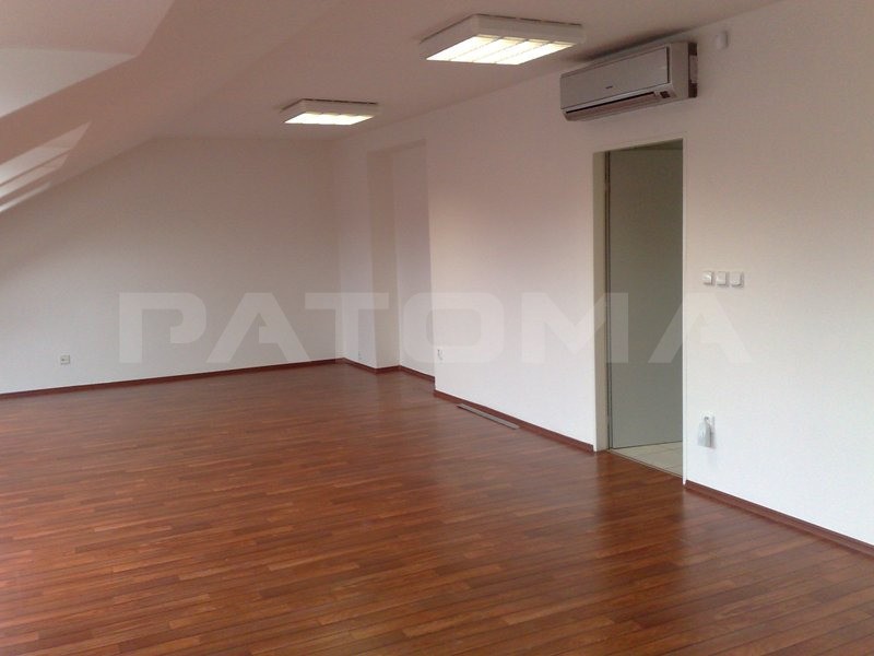 Pronájem kancelář - Lublaňská, Praha, 103 m² - 5