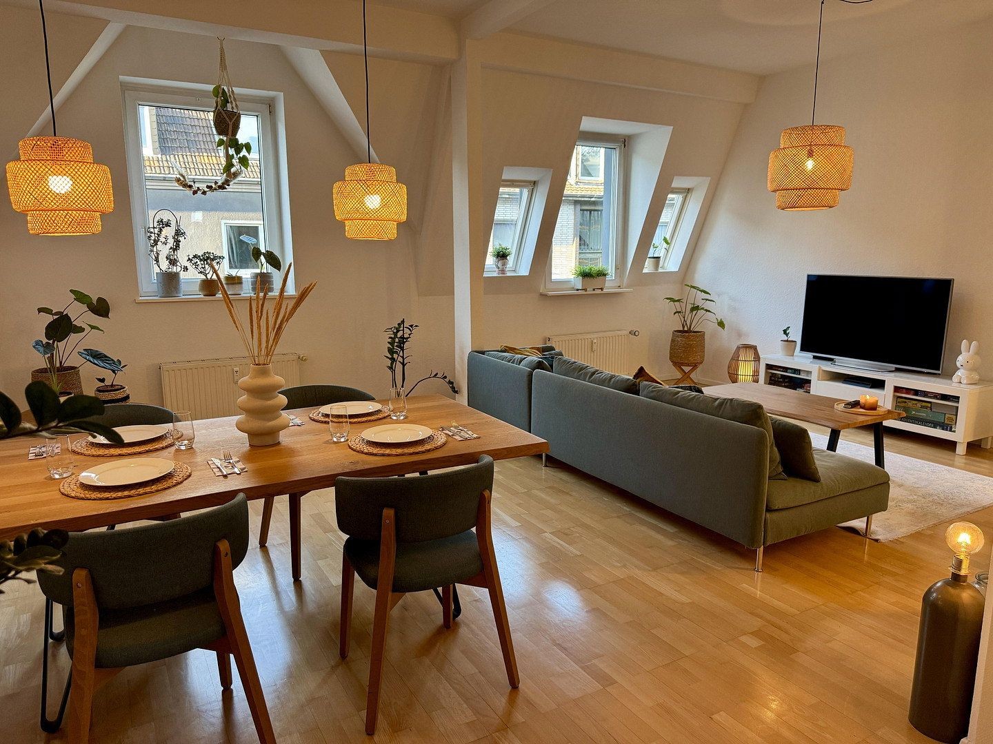 3+1, Duisburg Duissern Nordrhein-Westfalen 47058, 134 m² - 1
