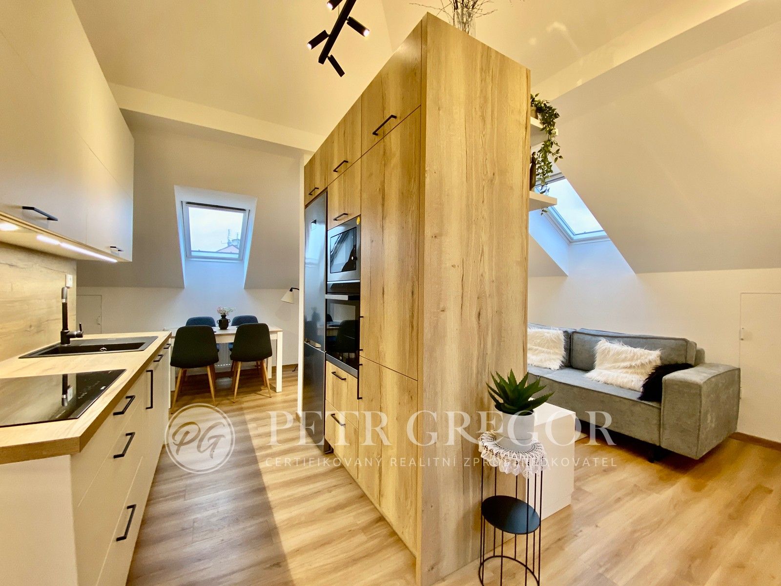 3+1, Za Nádražím 624, Poděbrady III, 42 m² - 1