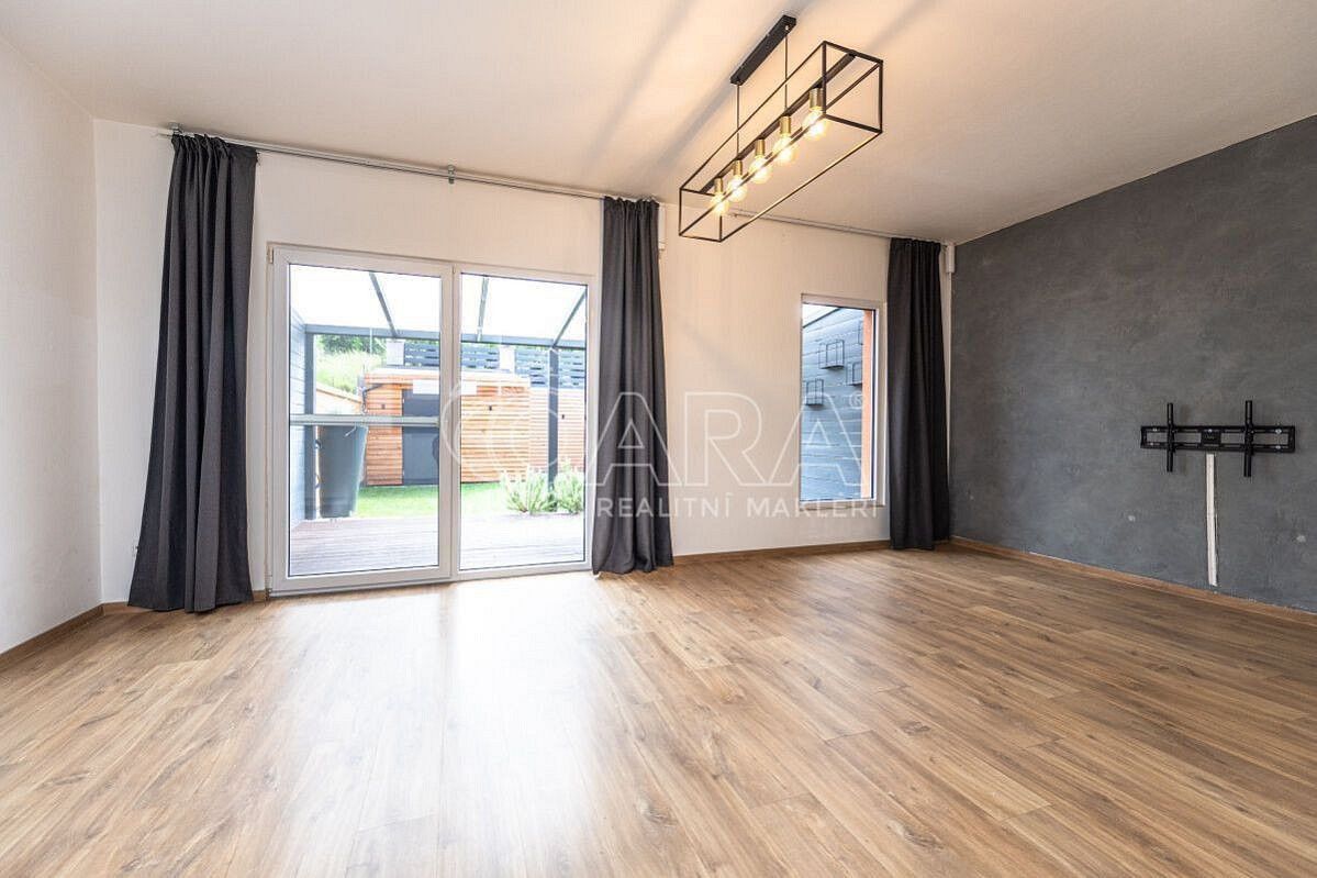 Pronájem rodinný dům - Hostouň, okres Kladno, Středočeský kraj, 78 m² - 5
