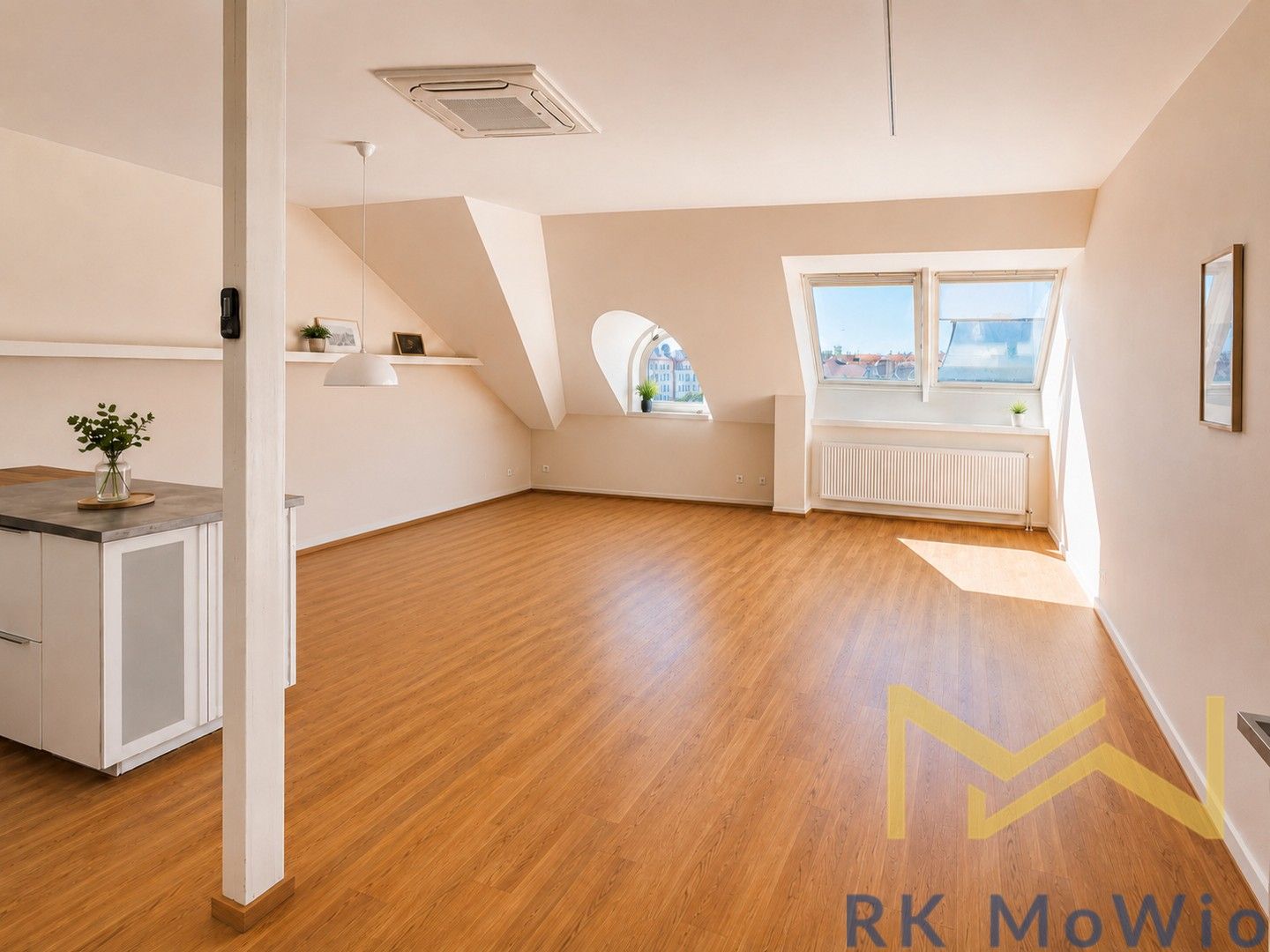 4+kk, náměstí Jiřího z Poděbrad, Praha, 150 m² - 1
