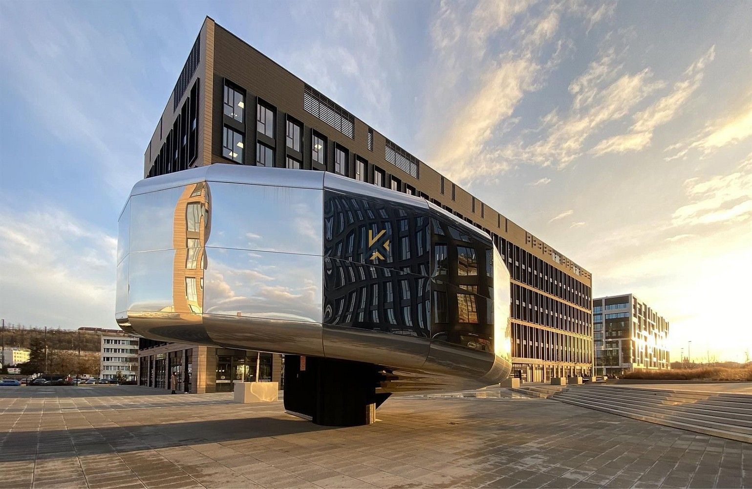 Pronájem kancelář - Praha - Karlín, okres Praha 8, Hlavní město Praha, 337 m² - 1