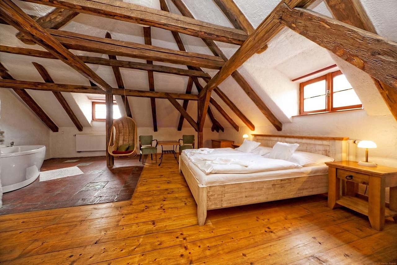 Ubytovací zařízení, Telč - Telč-Štěpnice, okres Jihlava, Kraj Vysočina, 844 m² - 2