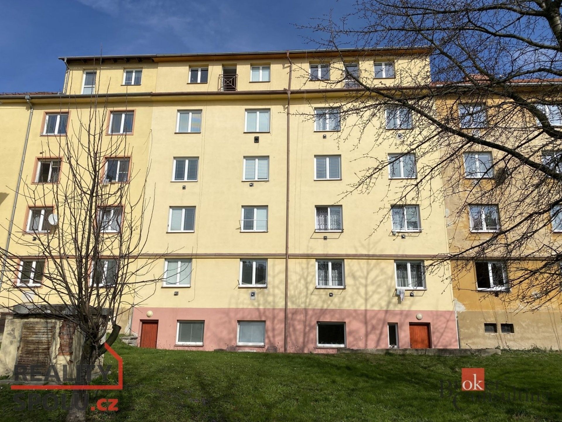 Prodej činžovní dům - náměstí Slezského odboje, Opava, 598 m²