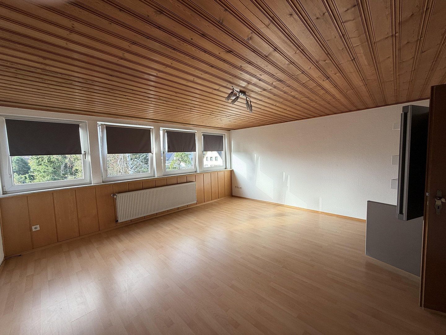 Pronájem byt 2+1 - Niderpleiser Strasse 93, , Severní Porýní-Vestfálsko, 53 m² - 5
