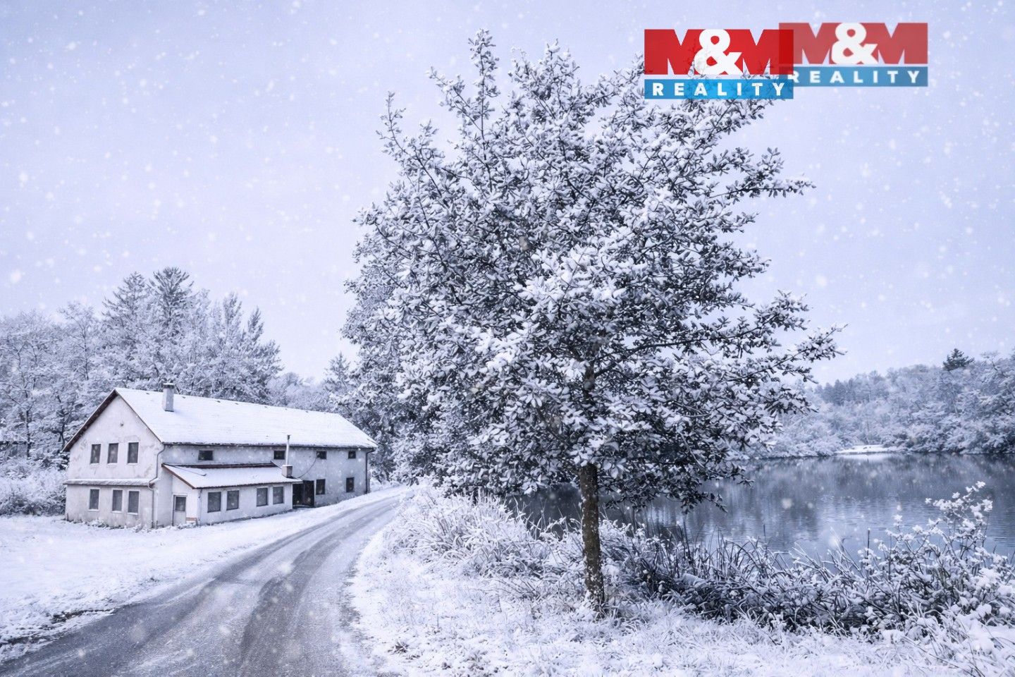 Rodinné domy, Těchobuz, 290 m²