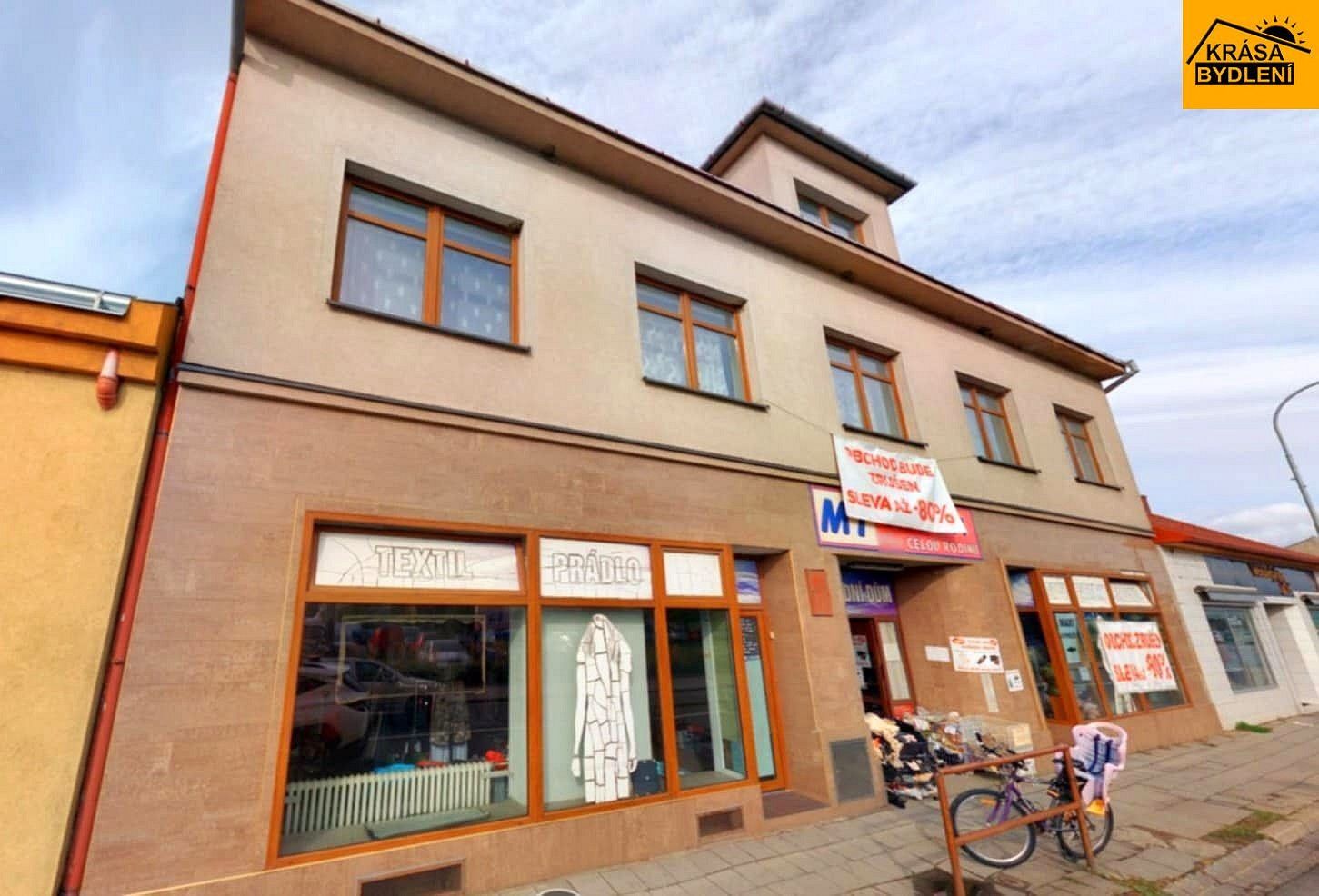 Činžovní dům, 895 m²