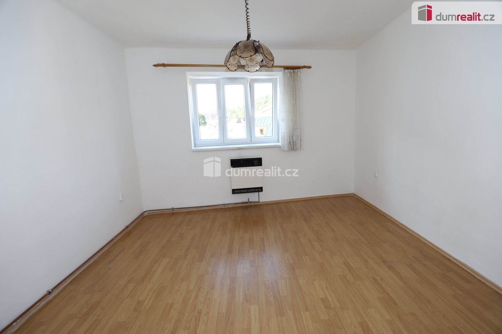 Byt 1+1 · 33 m² · Nádražní, Bečov nad Teplou - 3