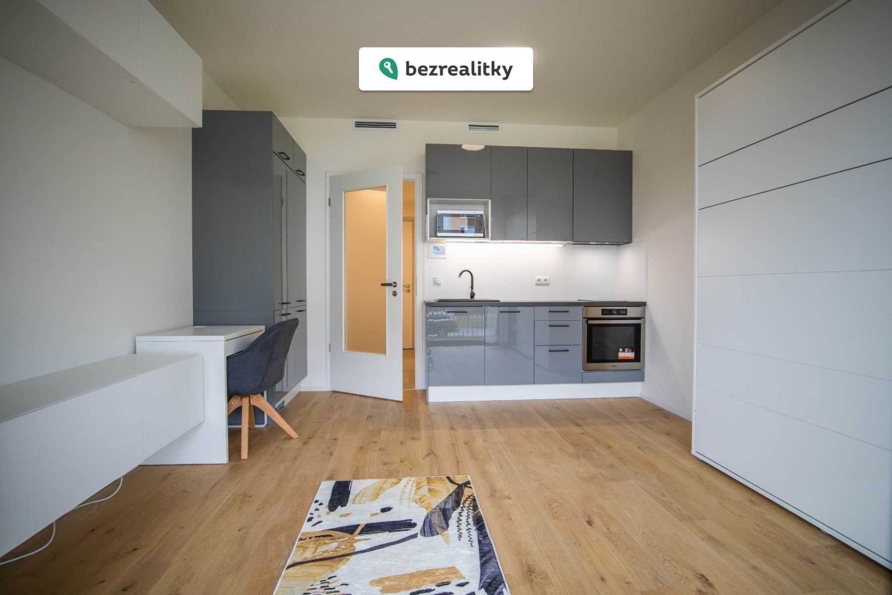 Prodej byt 1+kk - Ramonova 3466, Praha, 27 m²