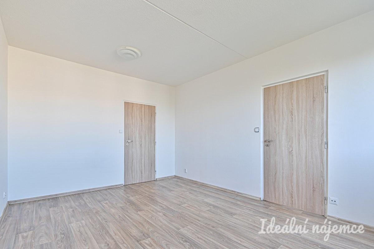 Pronájem byt 2+1 - Brněnská, Šlapanice, 61 m² - 5
