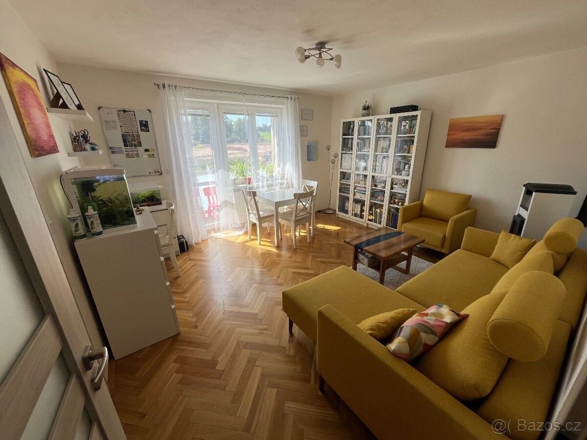 Byty, Police nad Metují, 549 54