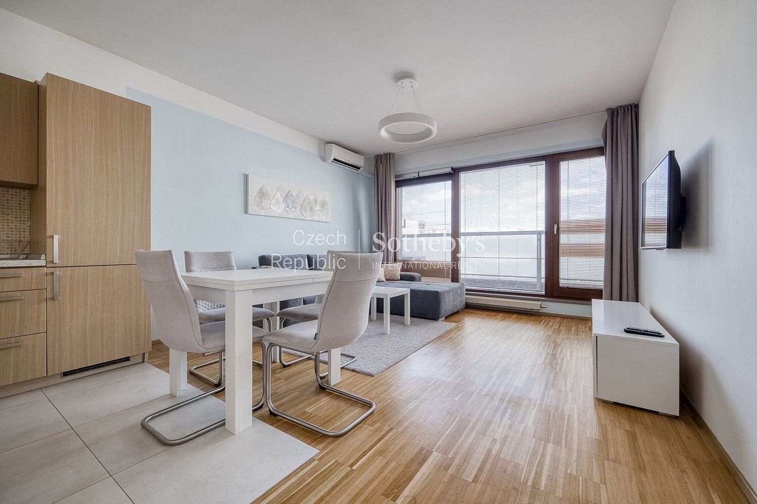 2+kk, Praha - Karlín, okres Praha 8, Hlavní město Praha, 52 m² - 2
