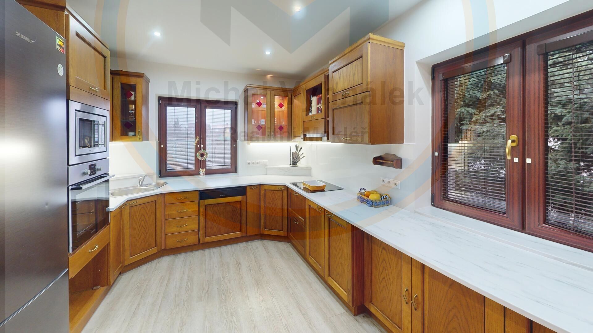 Prodej rodinný dům - Ořechová, Tišice, 154 m²