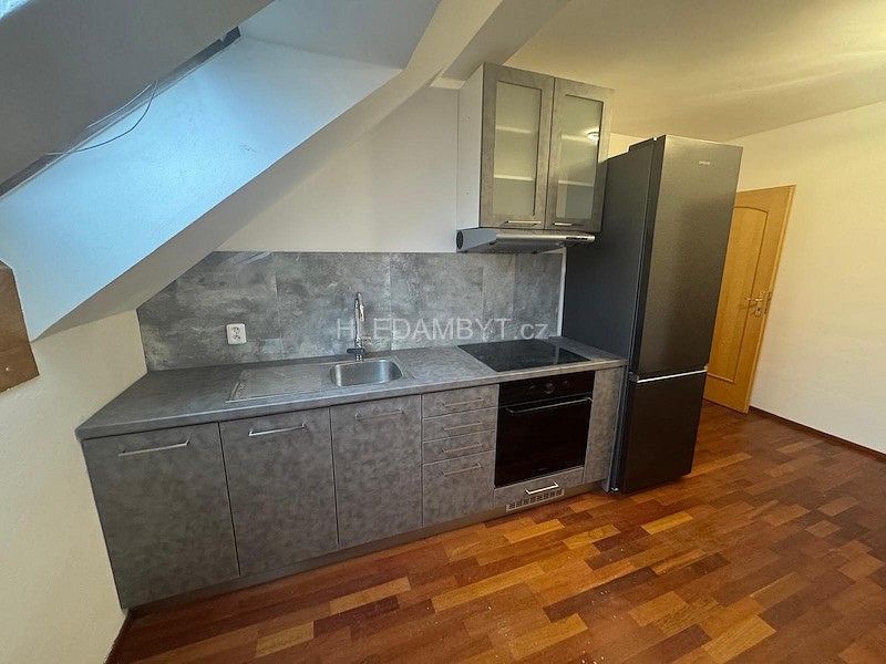 2+1, Praha - Žižkov, okres Praha 3, Hlavní město Praha, 76 m² - 1