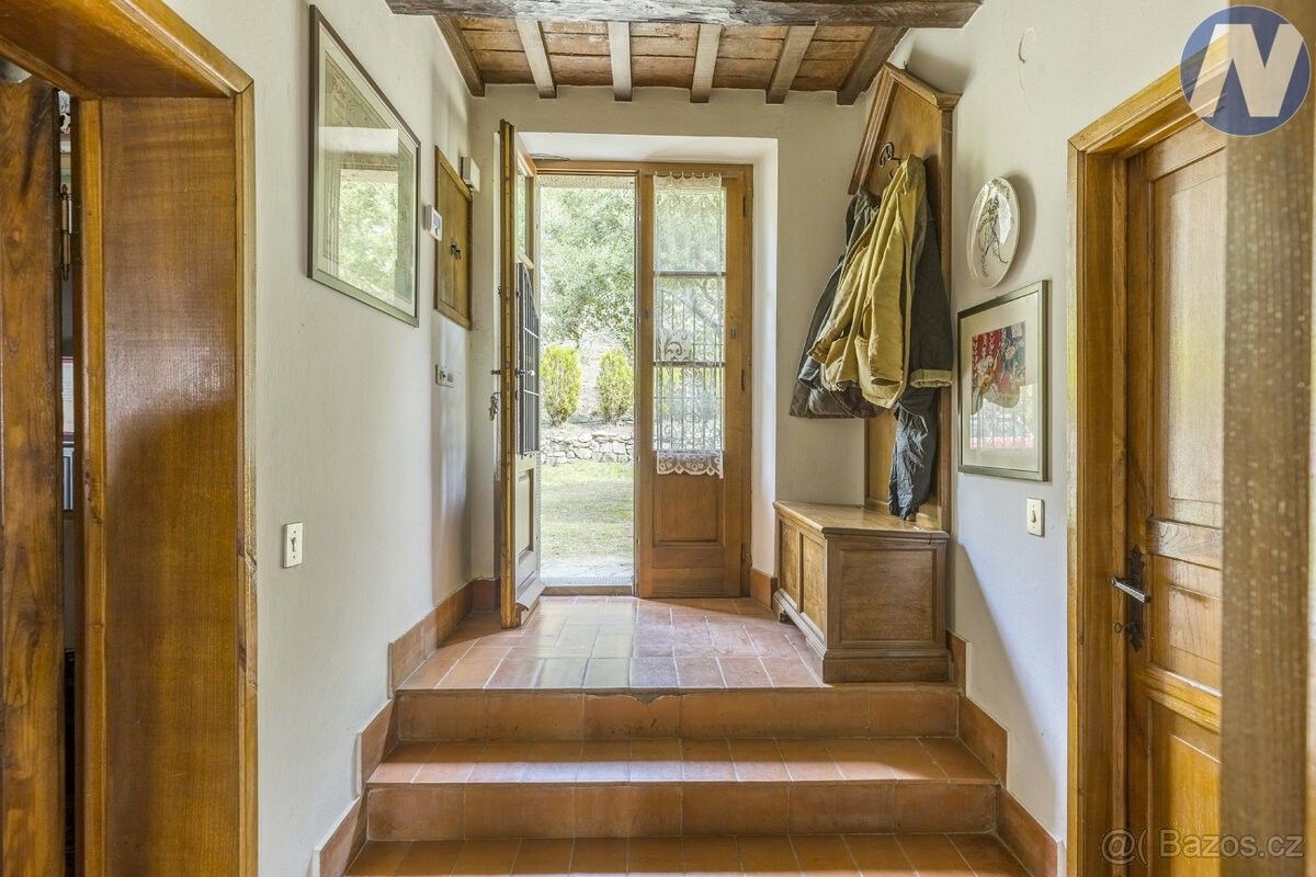 Prodej rodinný dům - 987 66, Zahraničí