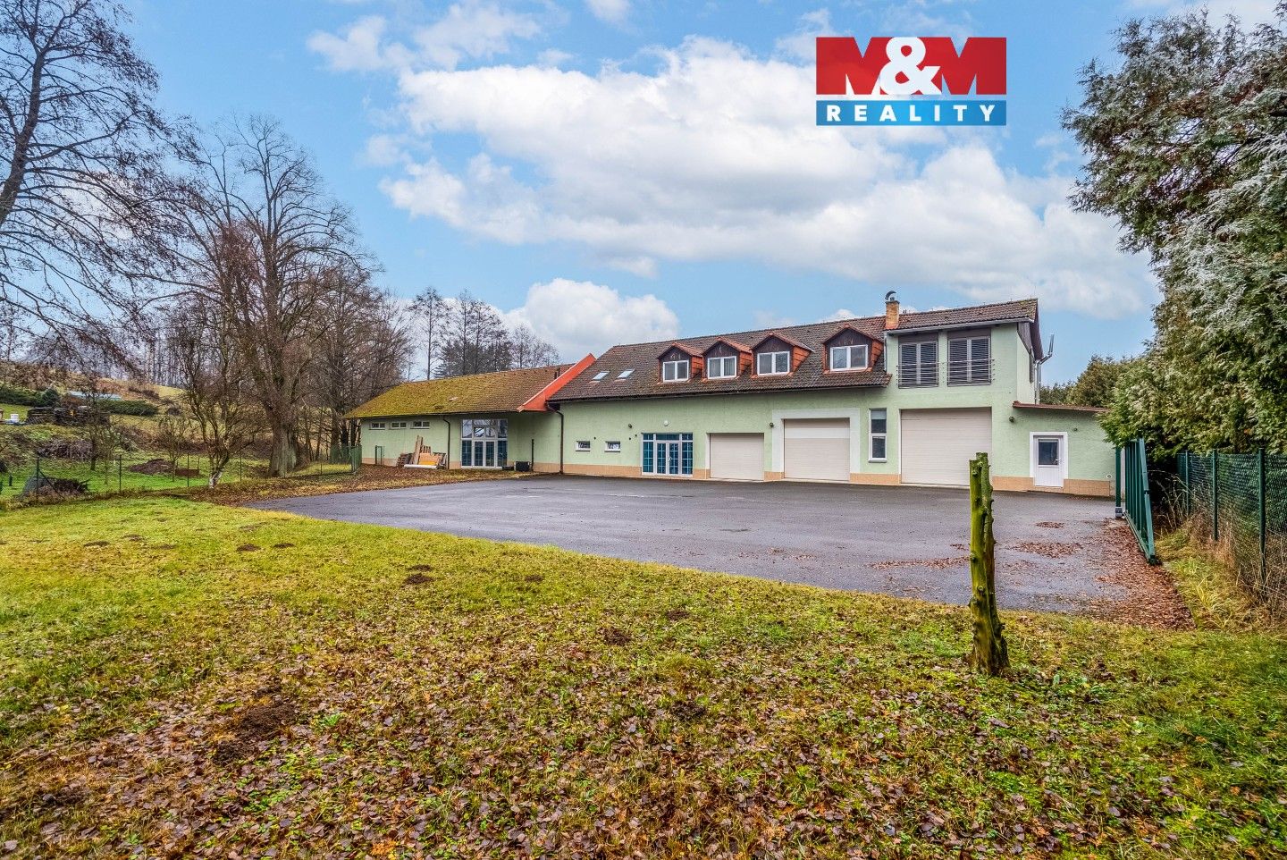 Rodinné domy, Horní Třešňovec, 847 m²