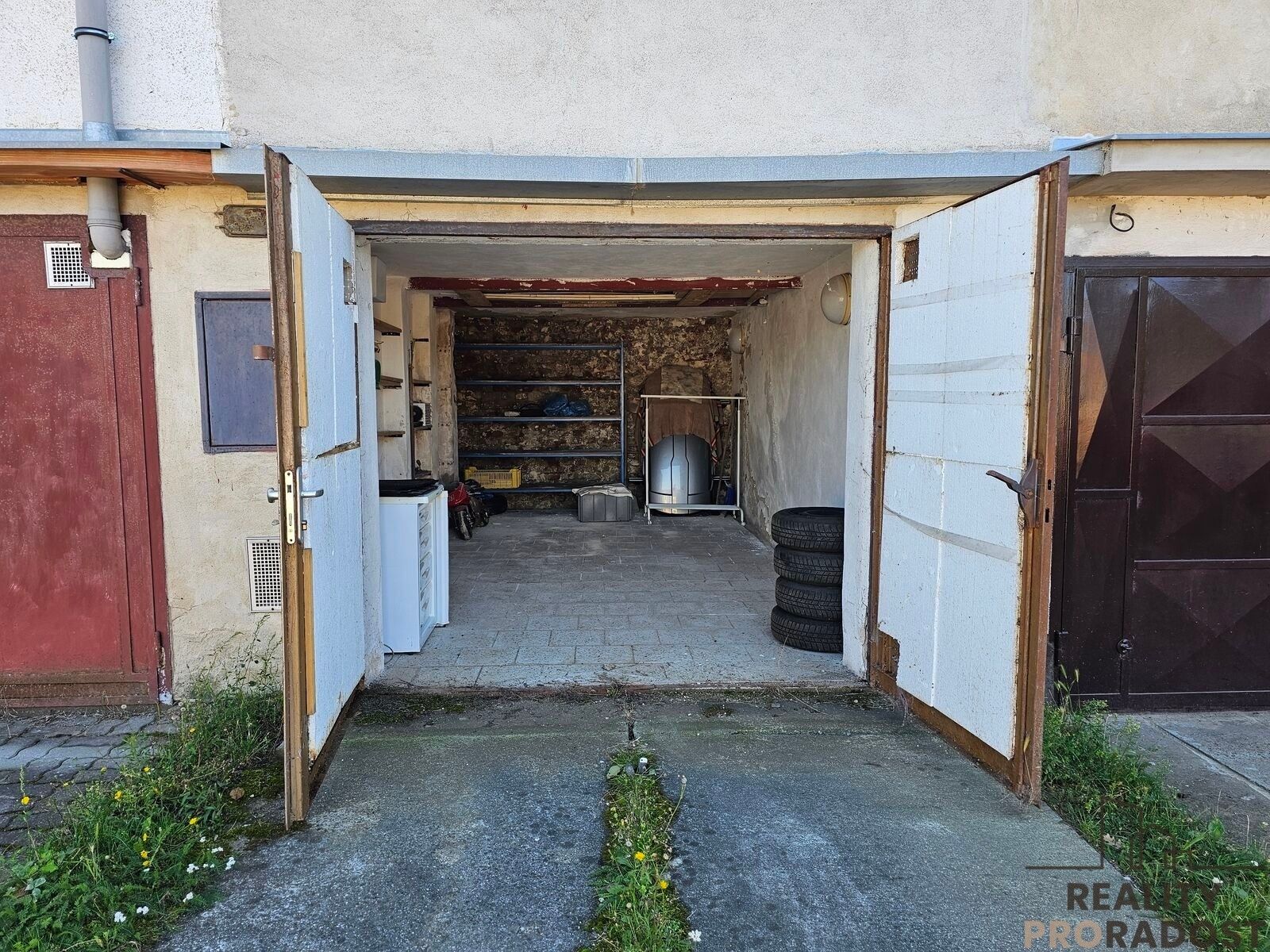 Prodej garáž - Kyjov, 22 m²