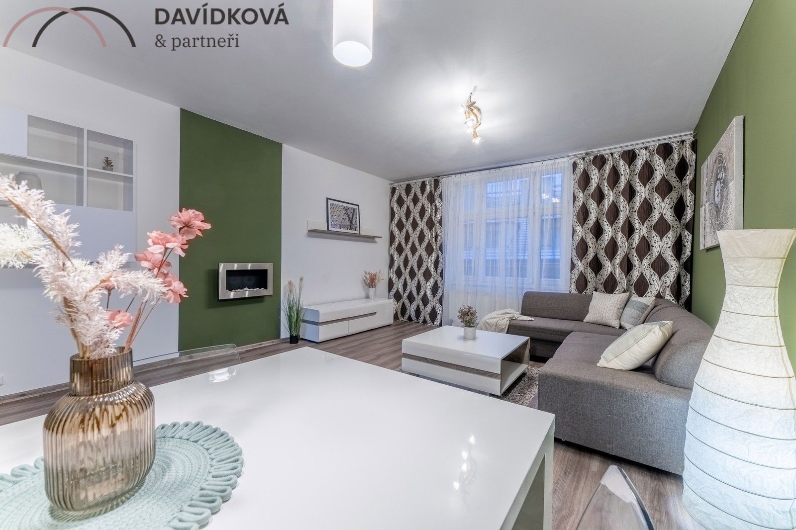 Pronájem byt 2+1 - Přístavní, Praha, 56 m²