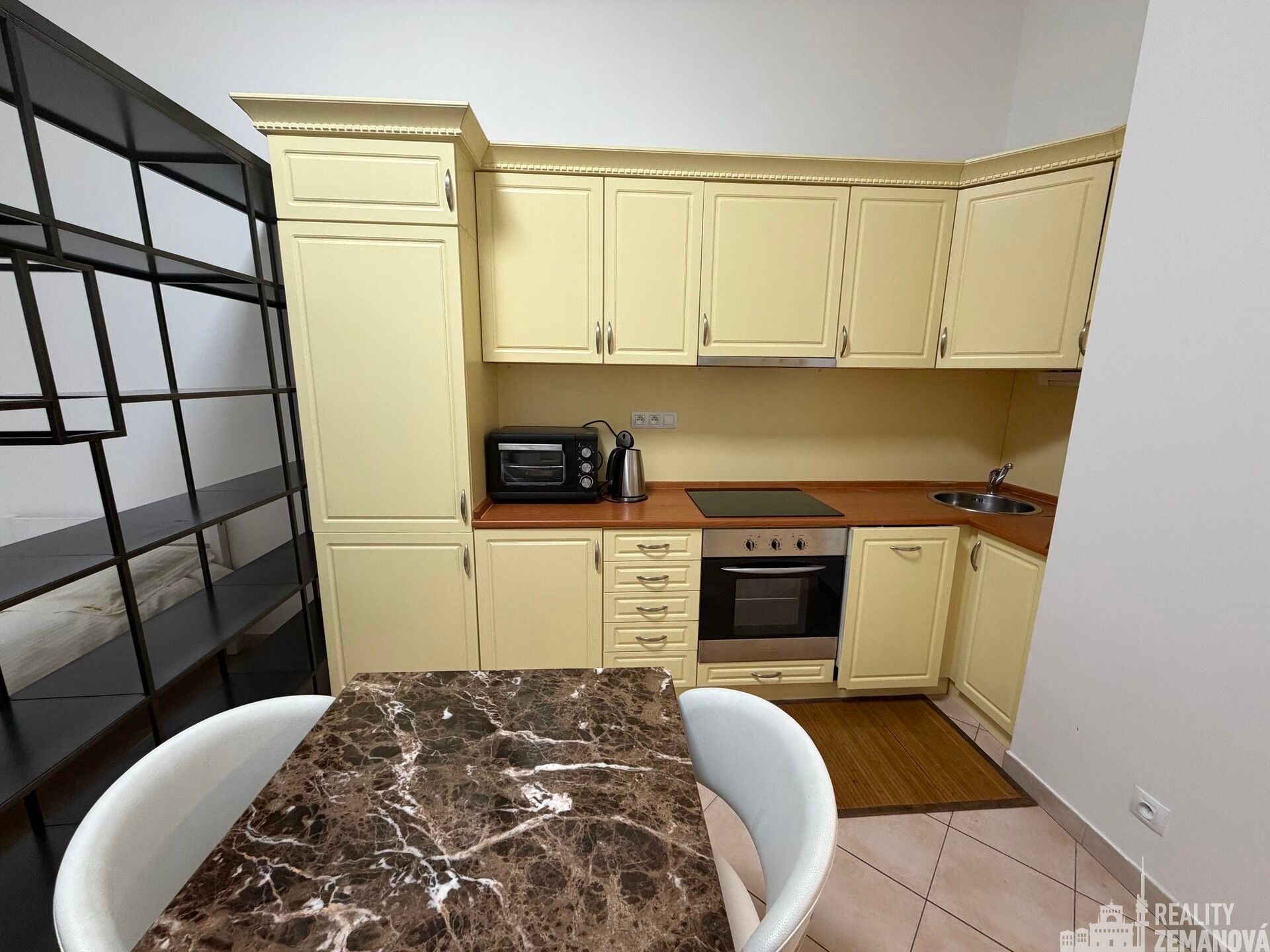 1+kk, Italská, Praha, 41 m² - 2