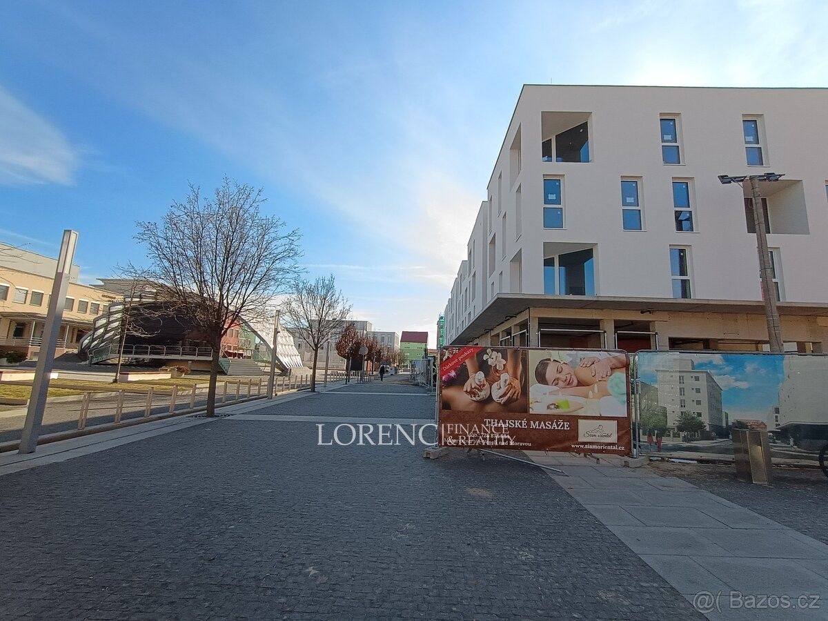 Obchodní prostory, Veselí nad Moravou, 698 01 - 2
