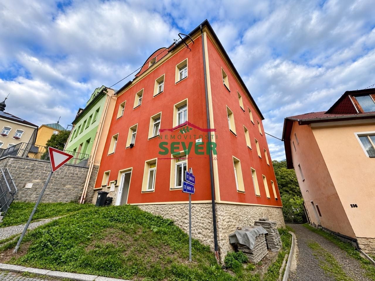 Činžovní domy, Chebská , Luby, 571 m² - 1