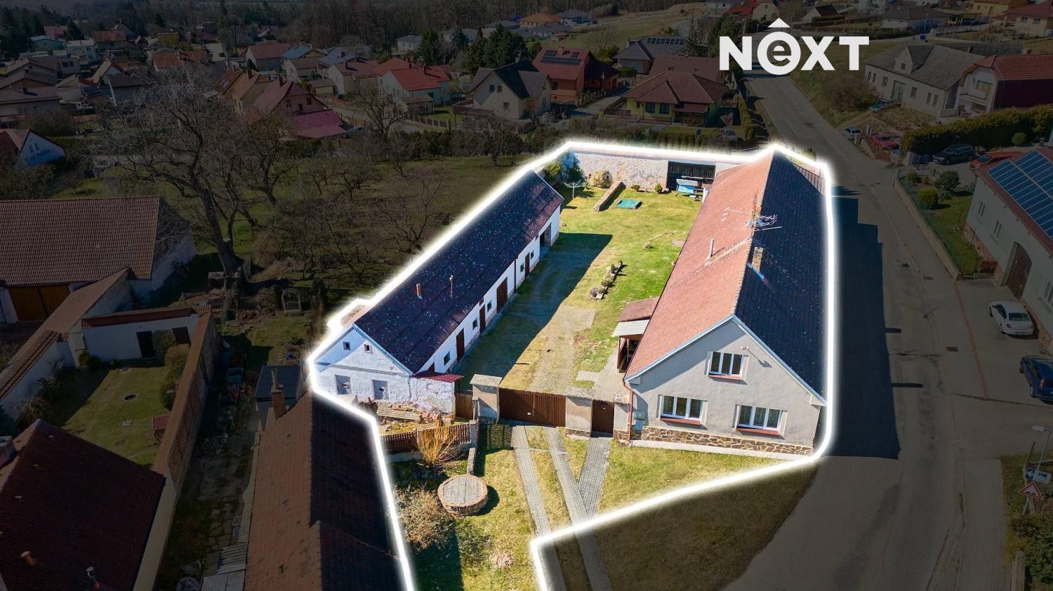 Prodej rodinný dům - Hosín, 120 m²