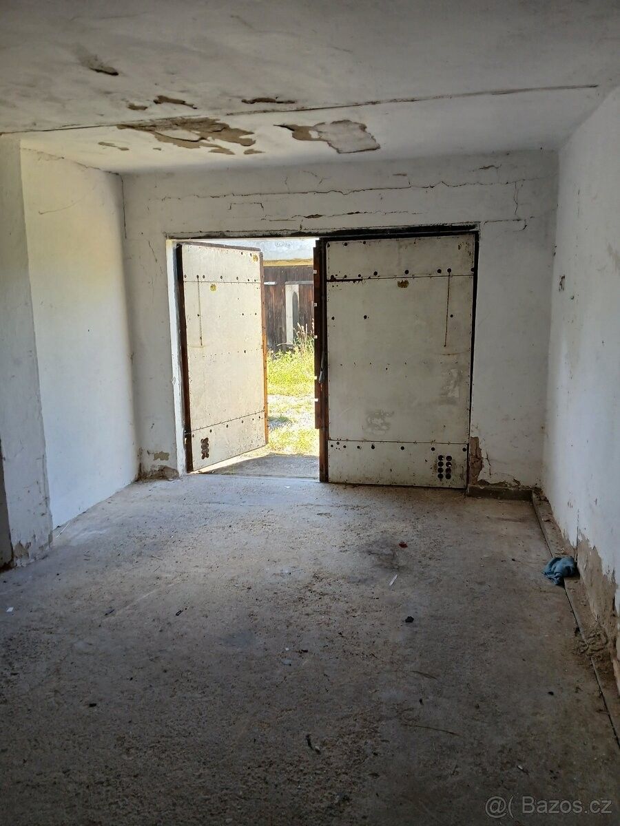 Pronájem garáž - Teplice, 415 01