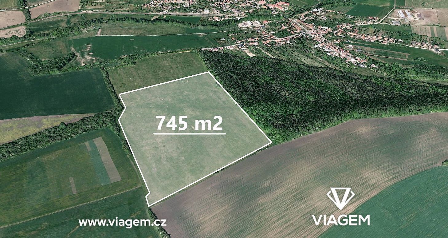 Zemědělské pozemky, Nezdenice, okres Uherské Hradiště, Zlínský kraj - 1