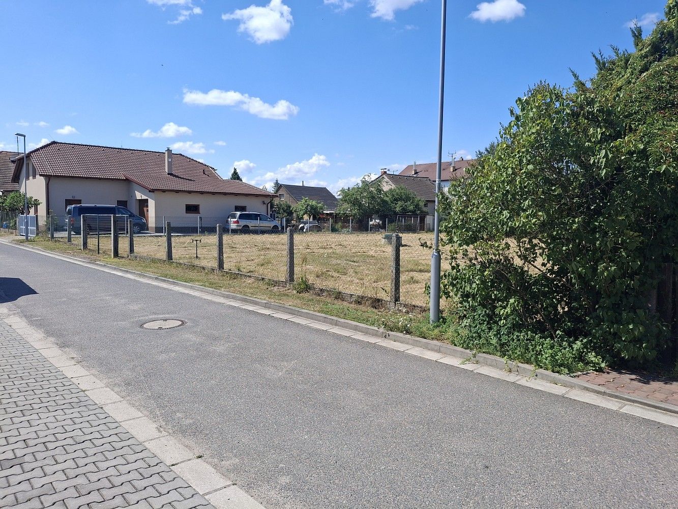 Pozemek pro bydlení · Staré Hradiště - Brozany, okres Pardubice - 3