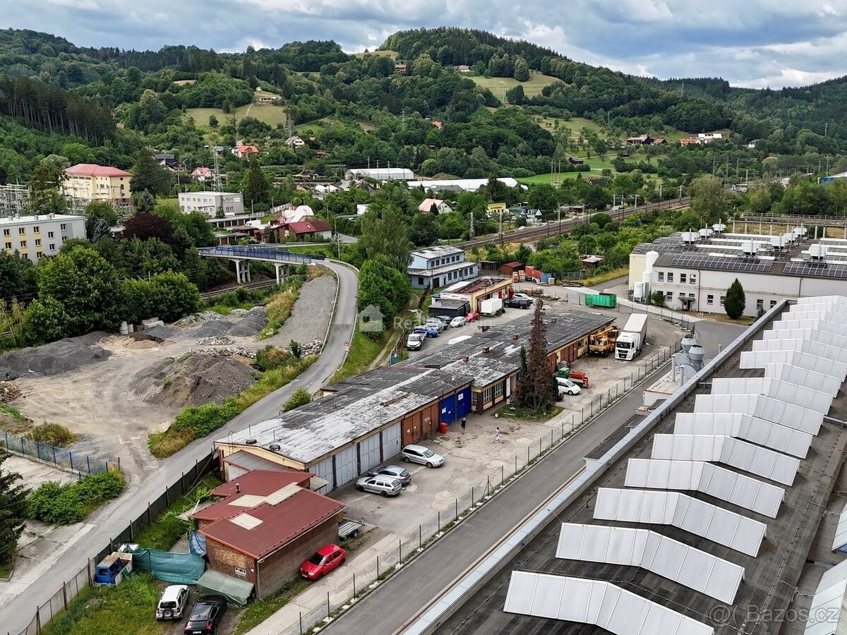 Nemovitost · 2 300 m² · Vsetín, 755 01 - 3
