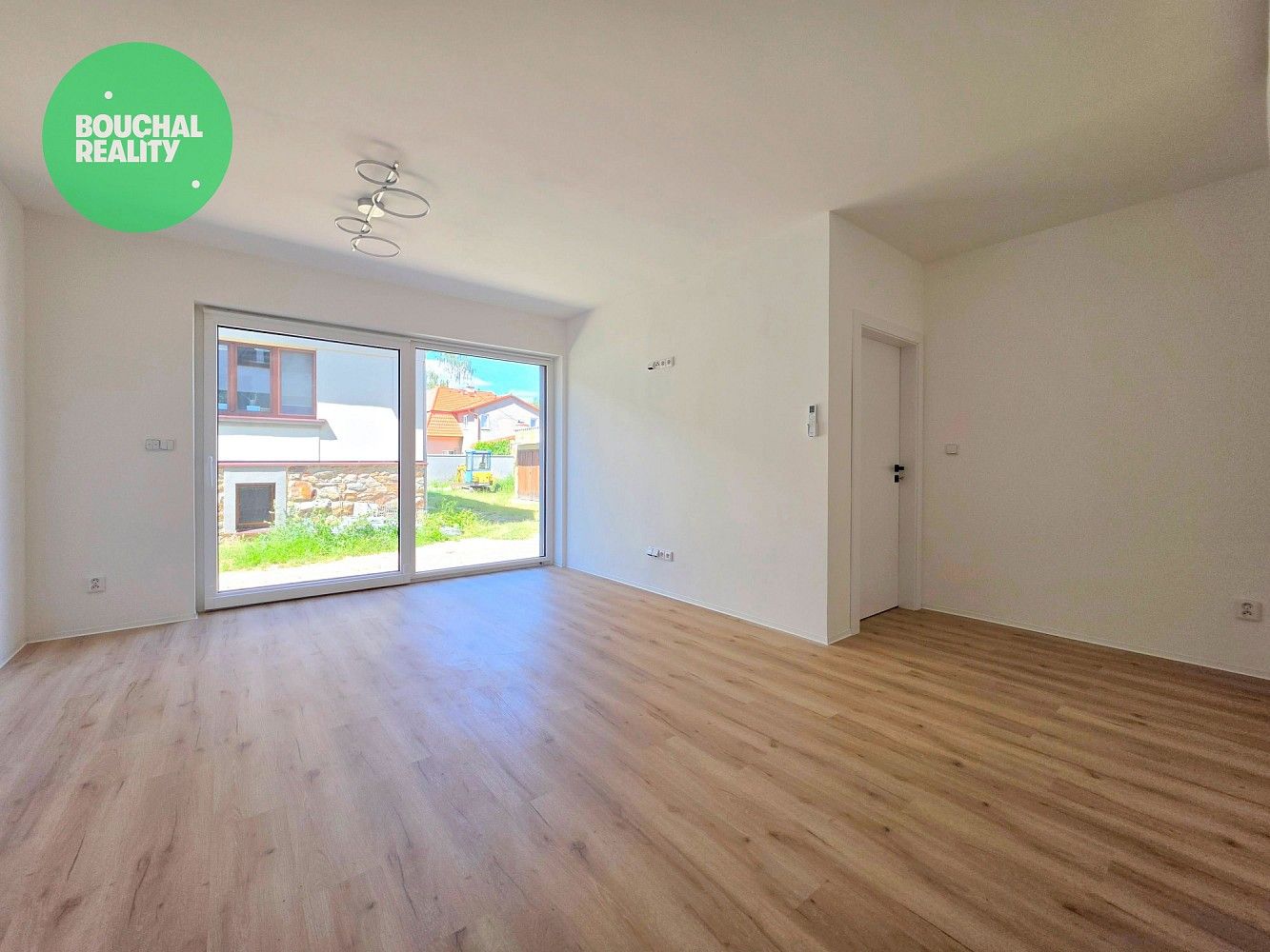 Pronájem byt 1+kk - Město Touškov, okres Plzeň-sever, Plzeňský kraj, 55 m² - 5