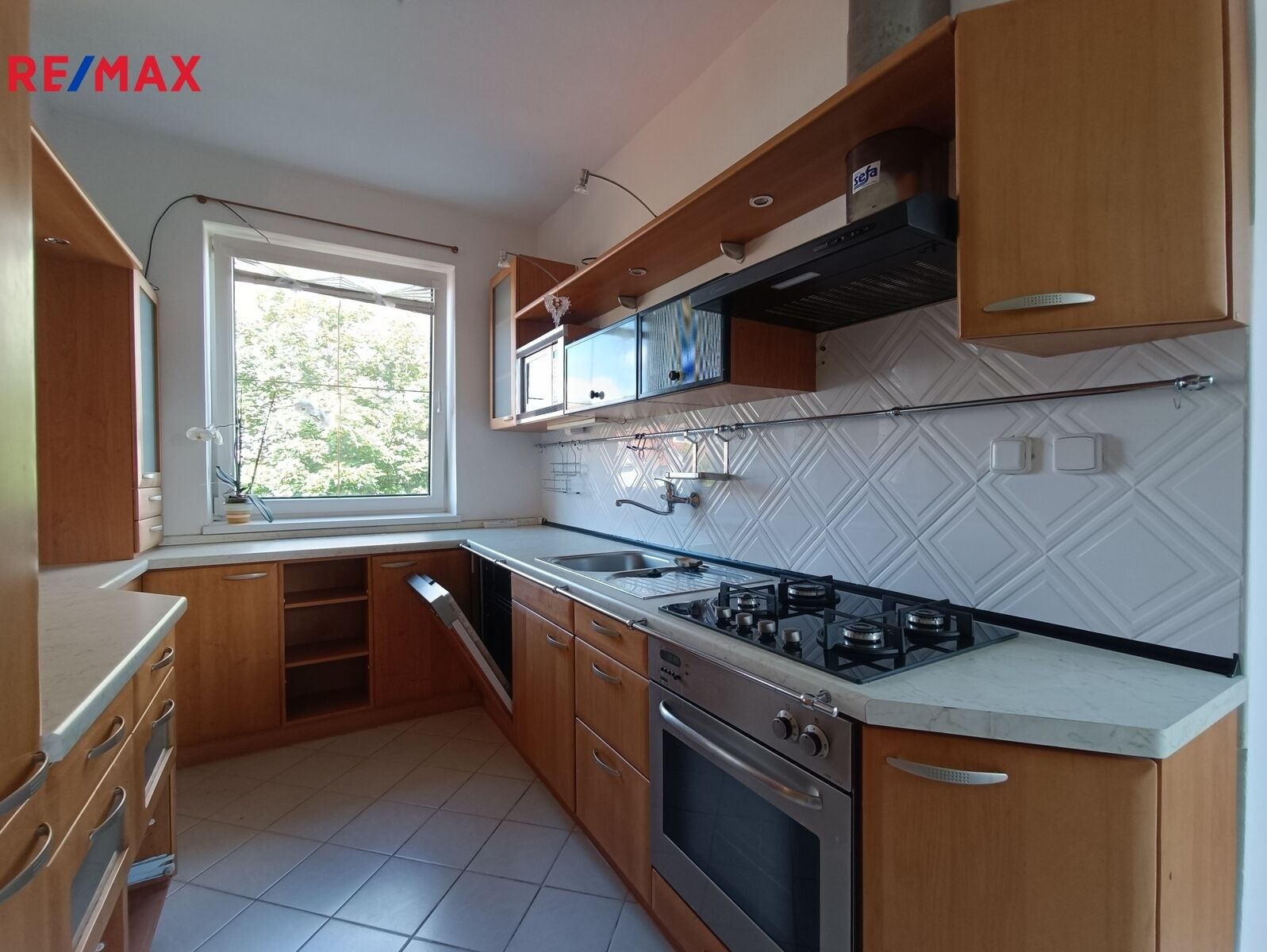 Pronájem byt 2+1 - Žernovská, Praha, 90 m²