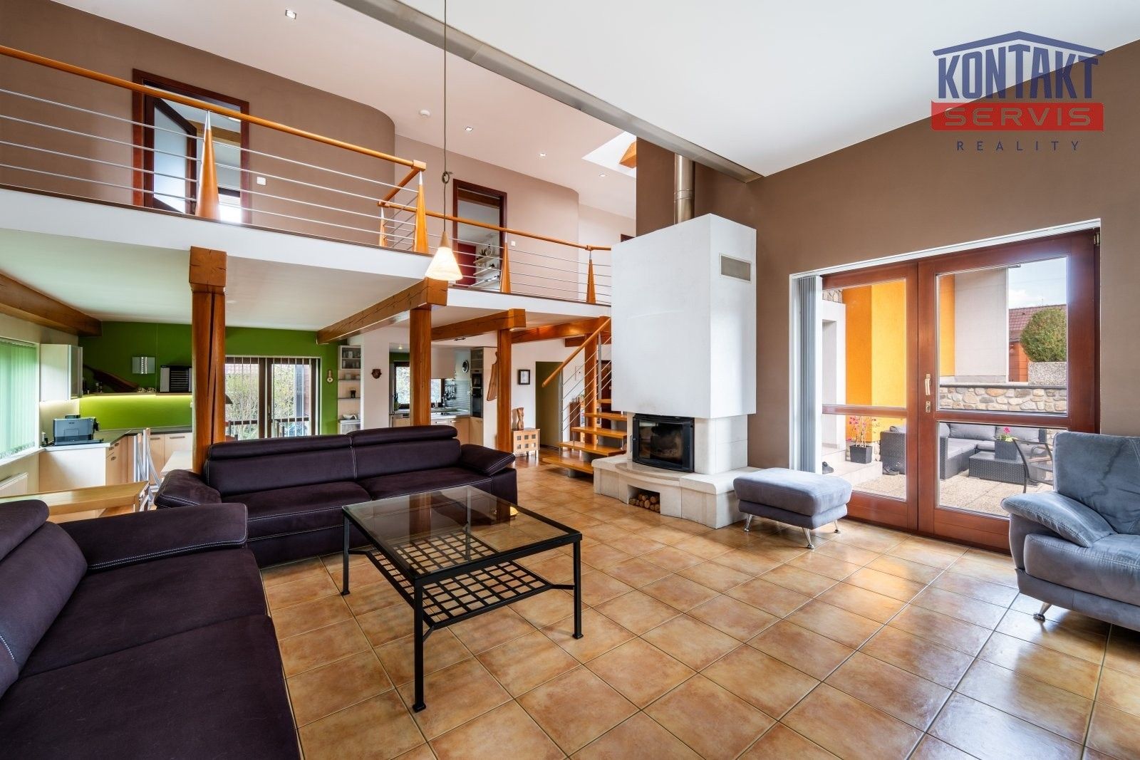 Rodinné domy, Dubné, 261 m² - 2
