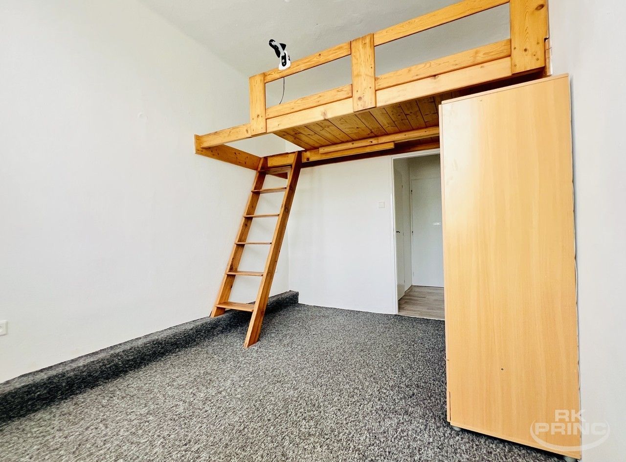 Prodej byt 2+1 - Plzeňská, Králův Dvůr, 33 m²