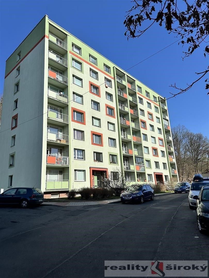 Pronájem byt 2+1 - Na Pěšině, Děčín Ix-Bynov, Česko, 67 m²