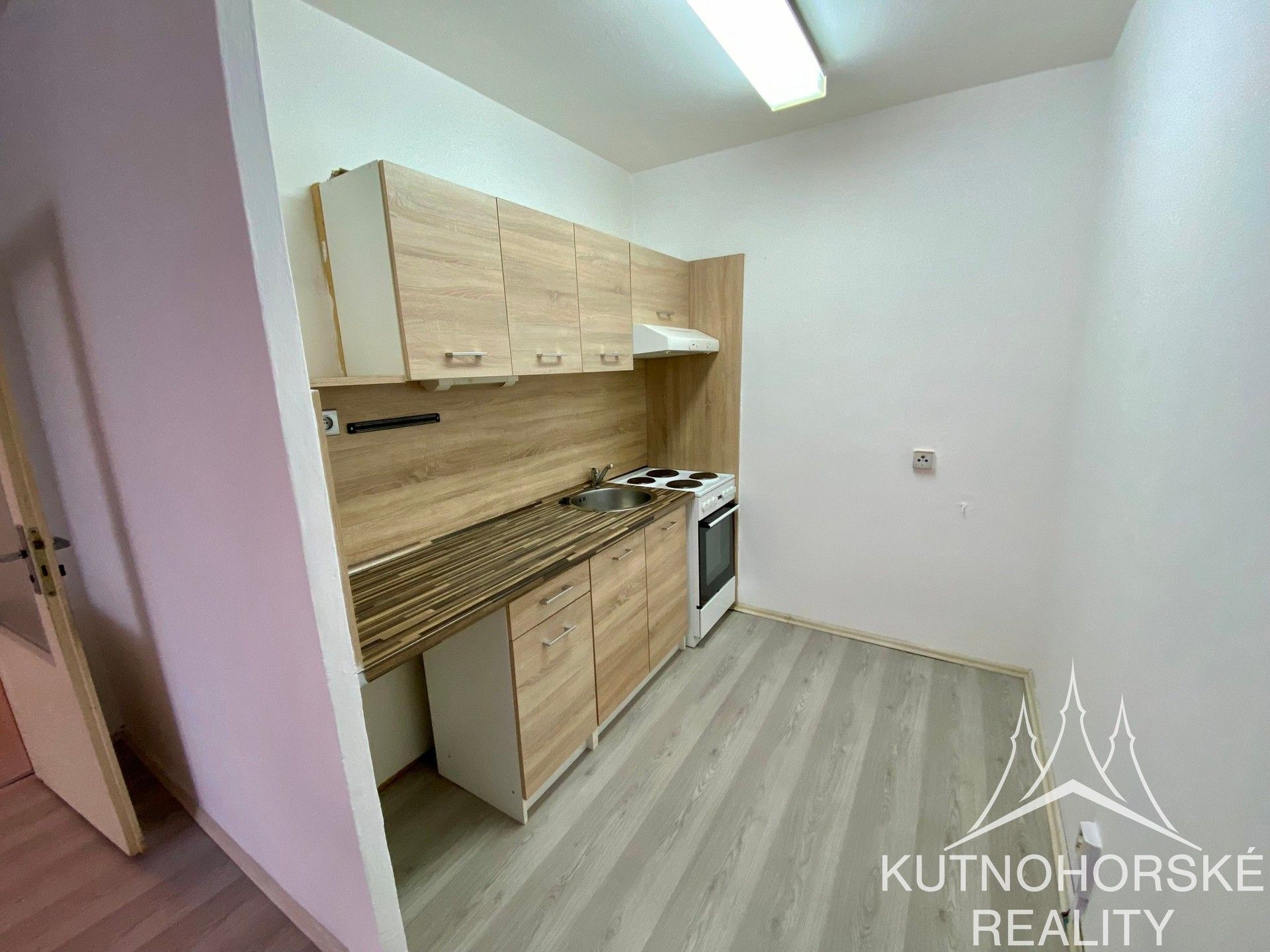 Pronájem byt 2+kk - Dolní, Kutná Hora, 43 m²