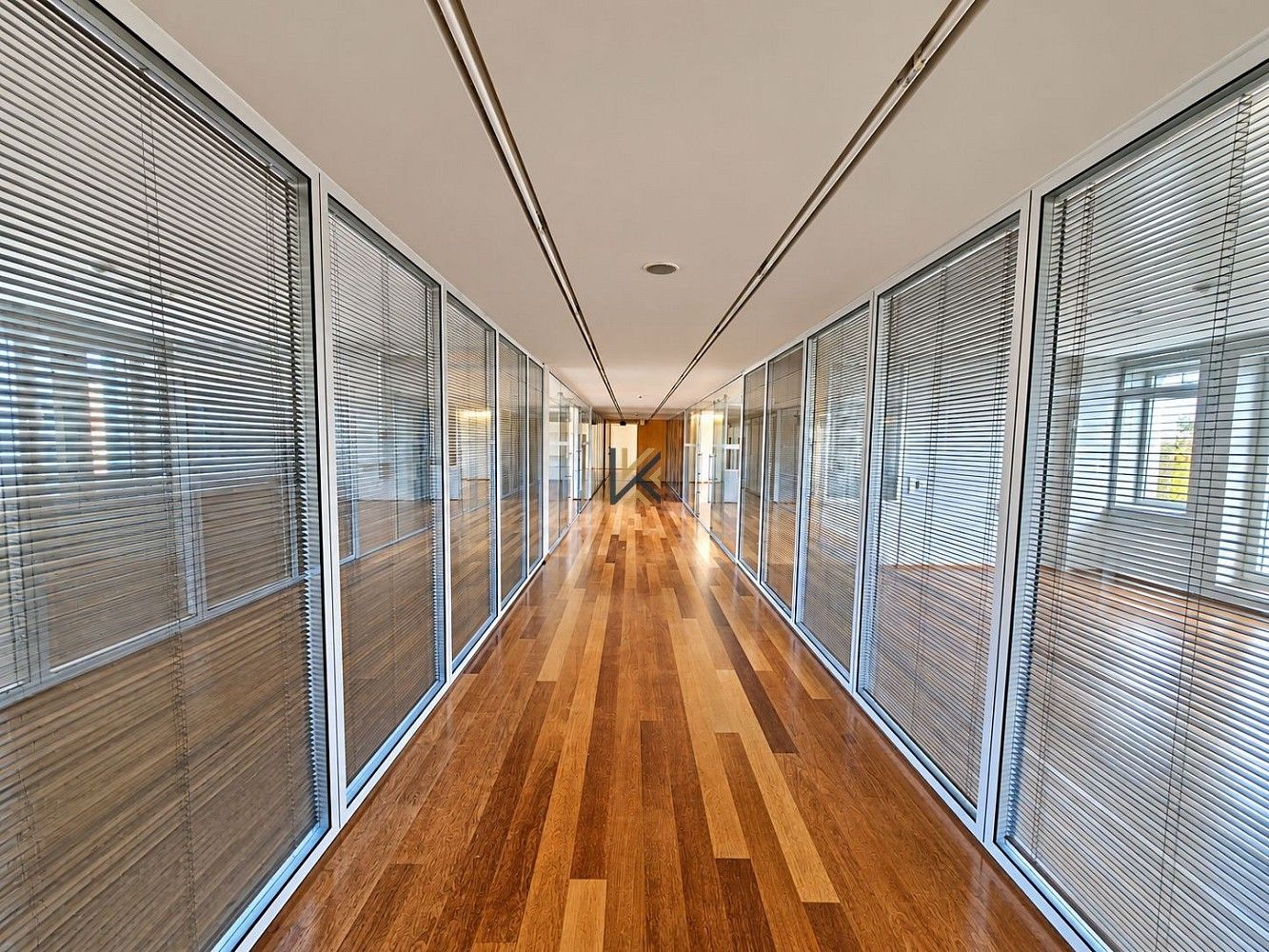 Kancelář · 589 m² · Praha - Smíchov, okres Praha 5, Hlavní město Praha - 4