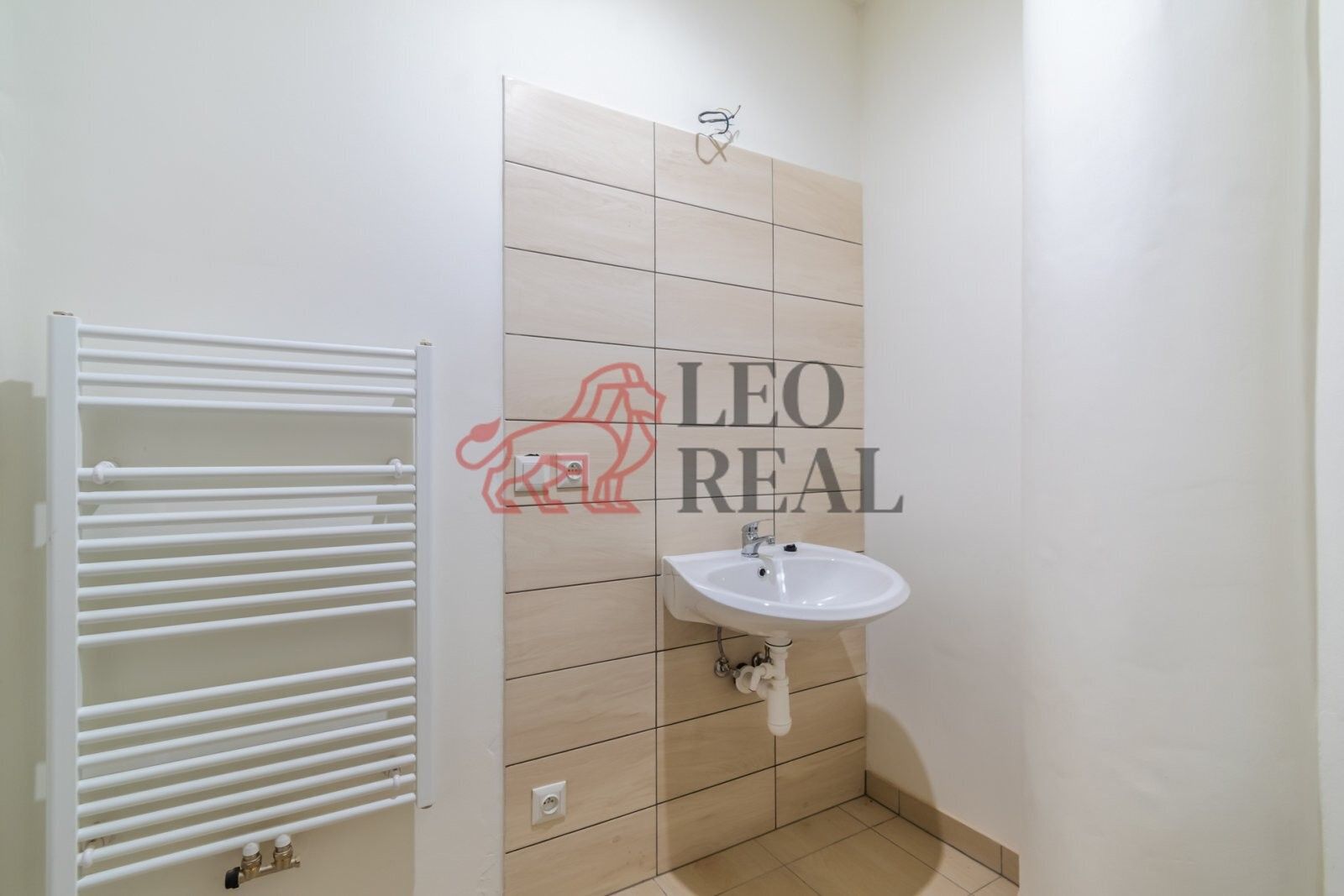 Byt 1+kk · 28 m² · Strašice - 3