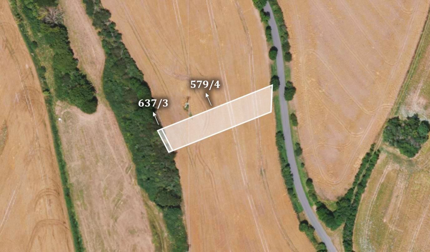 Zemědělské pozemky, Oplany, 21 411 m²