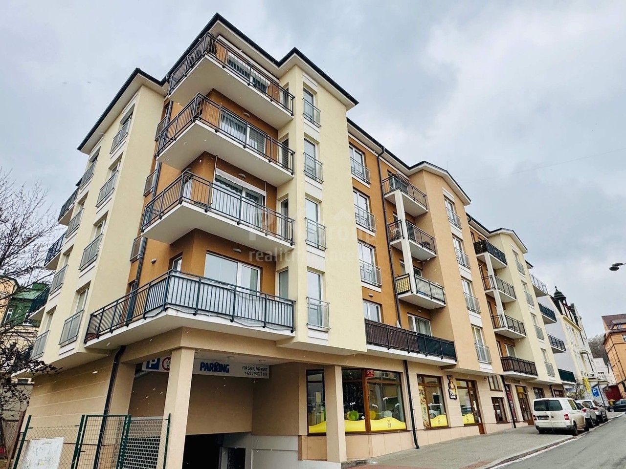 Obchodní prostory, Dvořákova, Mariánské Lázně, 186 m²