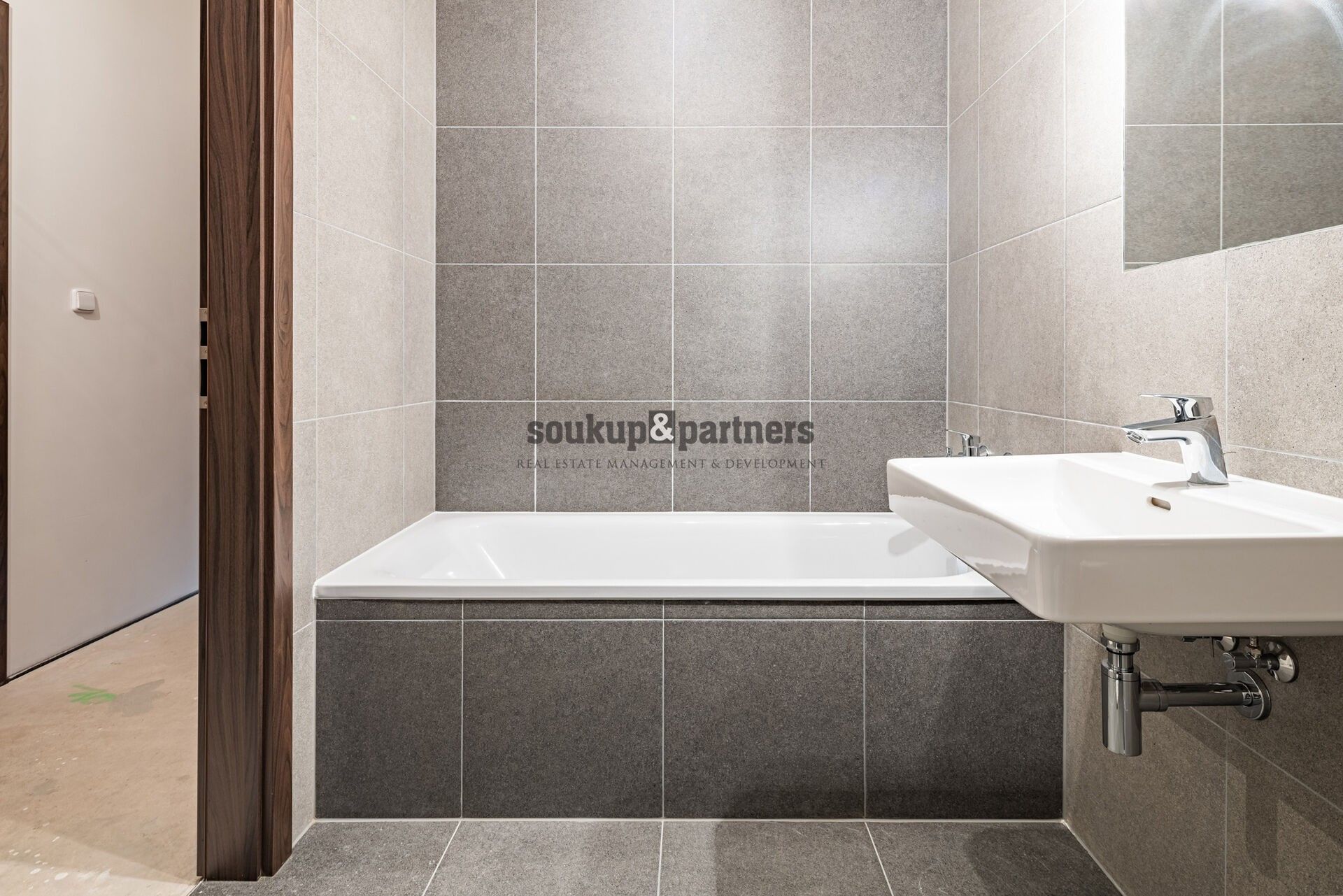 Prodej byt 2+kk - Stočesova, Praha, 52 m²