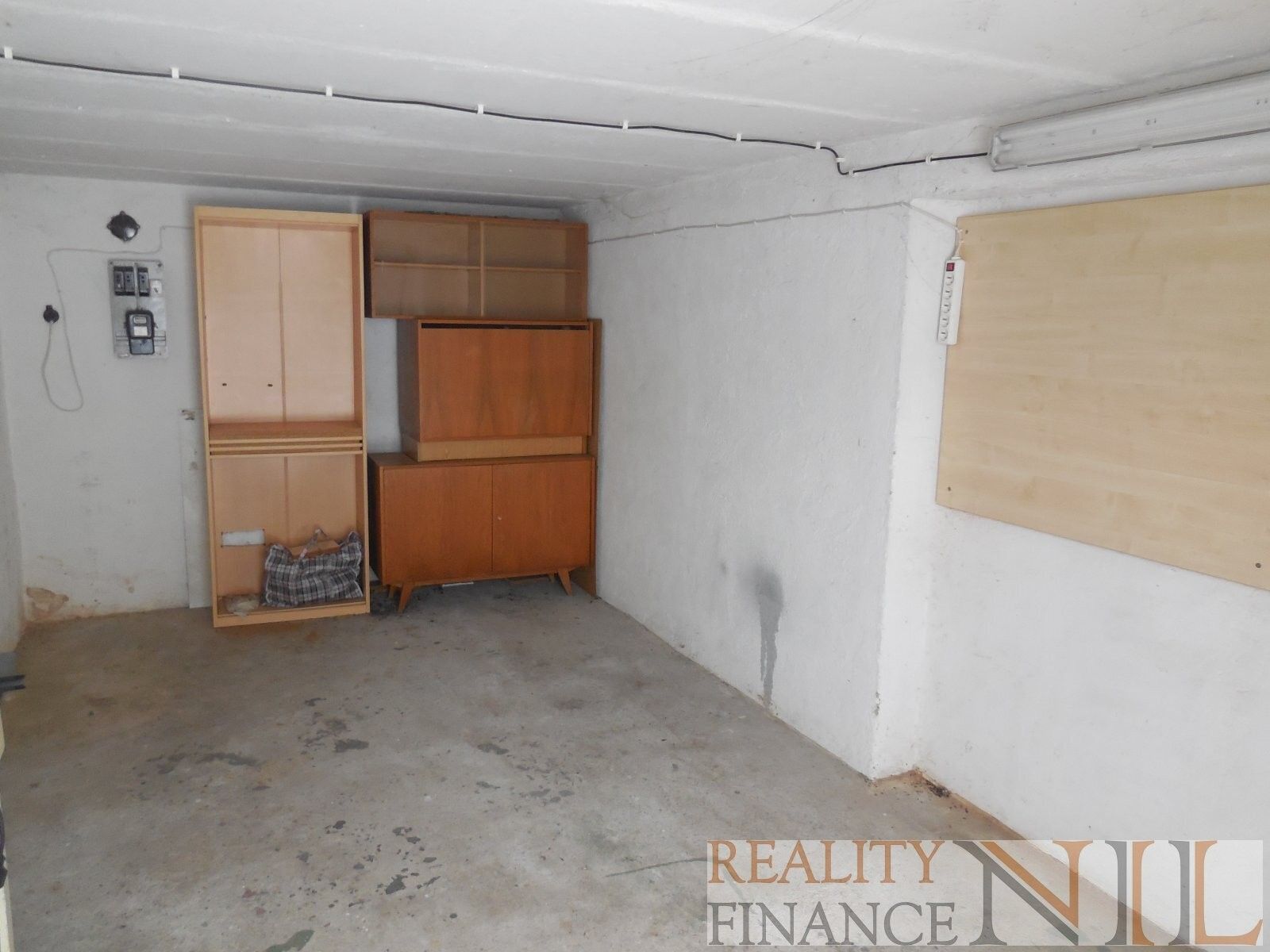 Pronájem garáž - Nad Dalmatinkou, Plzeň, 18 m²