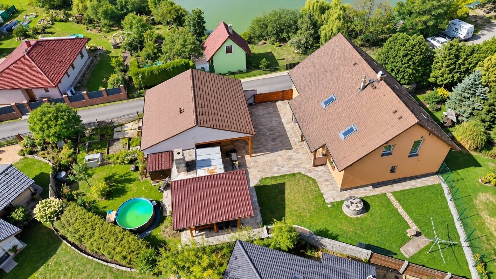 Rodinné domy, Dubné Třebín, 260 m² - 2